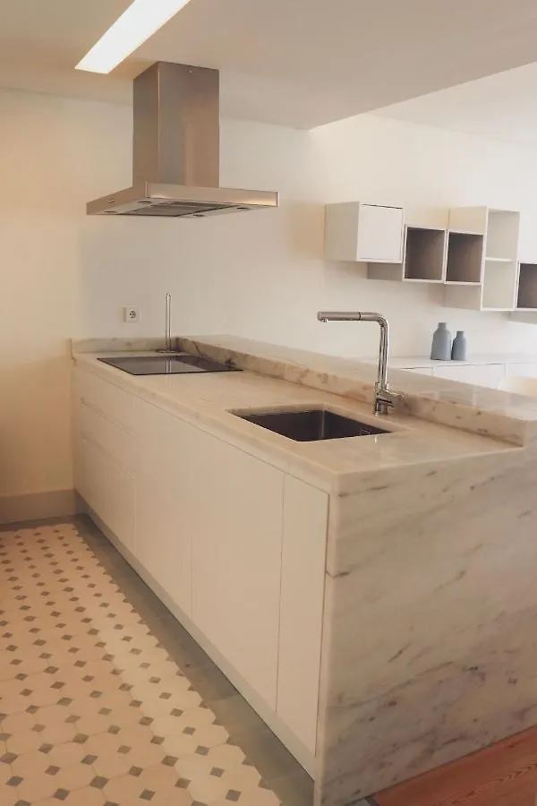Central Lisbon Balcony Lux Apartment 포르투갈